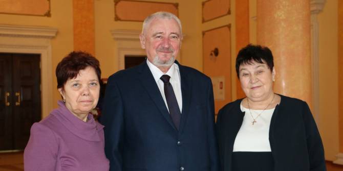 Троим медикам присвоили звания «Заслуженный врач Брянской области»