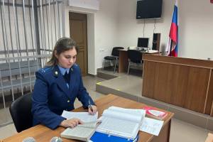 В Дятьково три юных подруги покатались на угнанном авто на уголовку