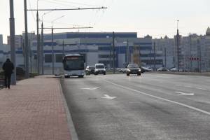 В Брянске отремонтировали дороги к школам, больницам и спортобъектам