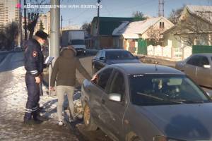 В Брянске у нелегального таксиста отобрали автомобиль