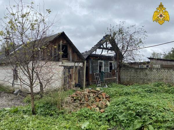 В Почепе 48-летний мужчина погиб в горящем доме 