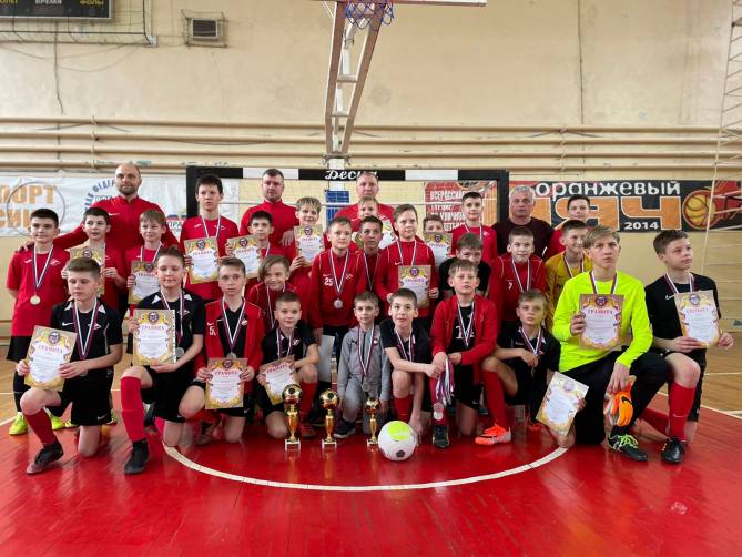 Юные футболисты брянского «Спартака» пробились в финал первенства области 