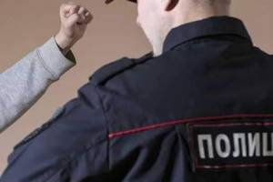 Житель Клинцов получил условный срок за удар в лицо полицейскому