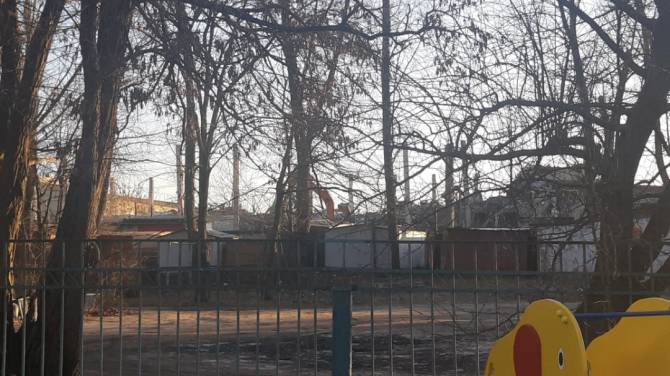 В Брянске сносят старые цеха завода «Литий»