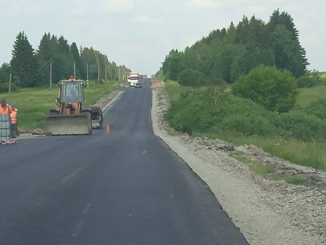 В Жирятинском районе капитально ремонтируют дорогу