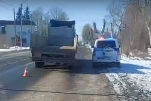 В Карачеве сбитую грузовиком 16-летнюю девочку госпитализировали с переломом костей таза